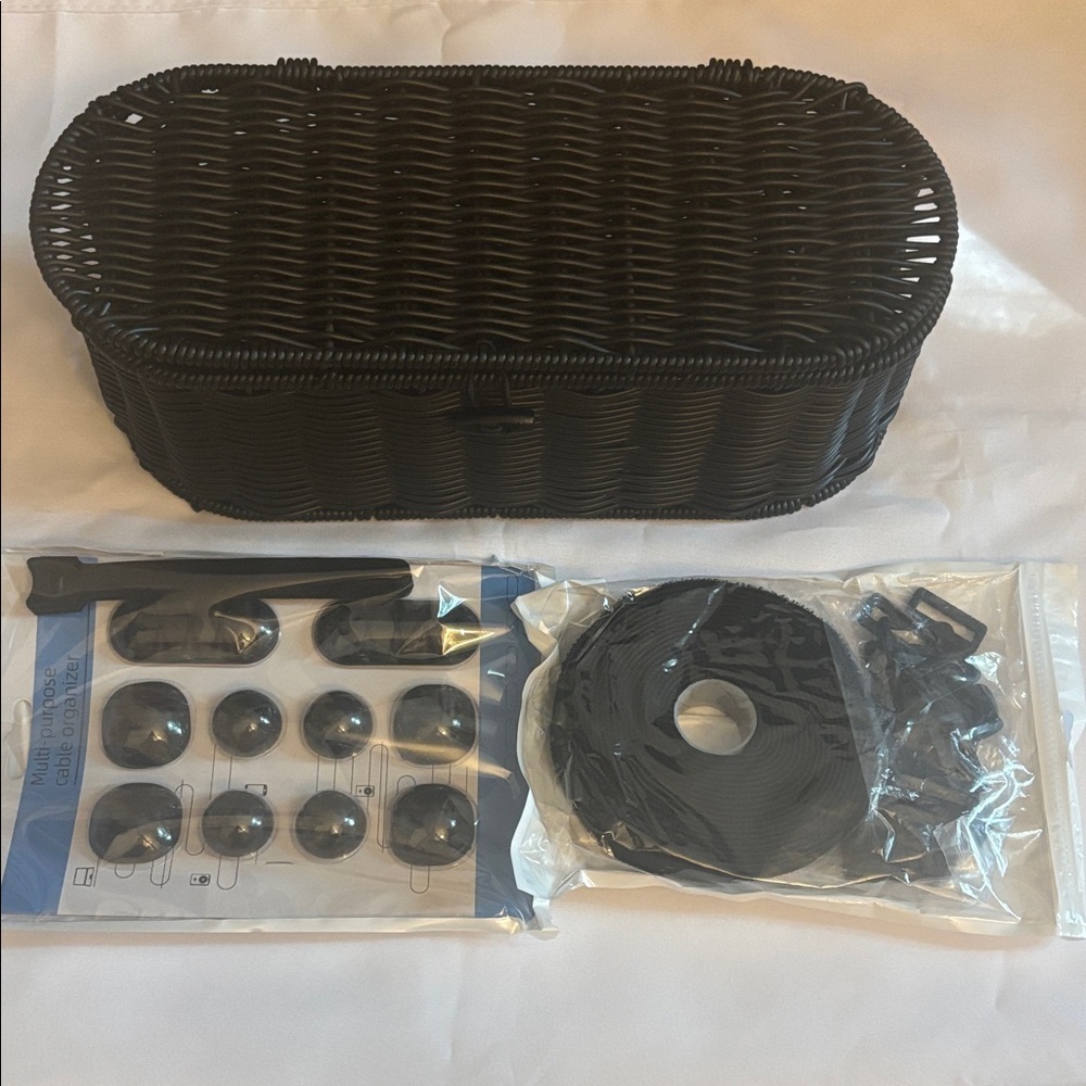 Wicker Basket Cable Management Box with Cable Organizer Kit NWOT